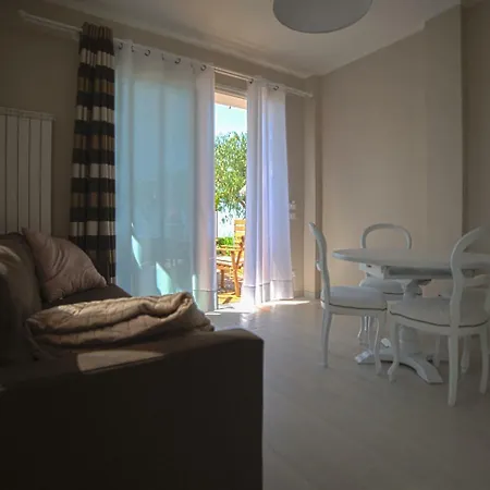 Agrilea בית חווה סנטו סטפנו אל מארה